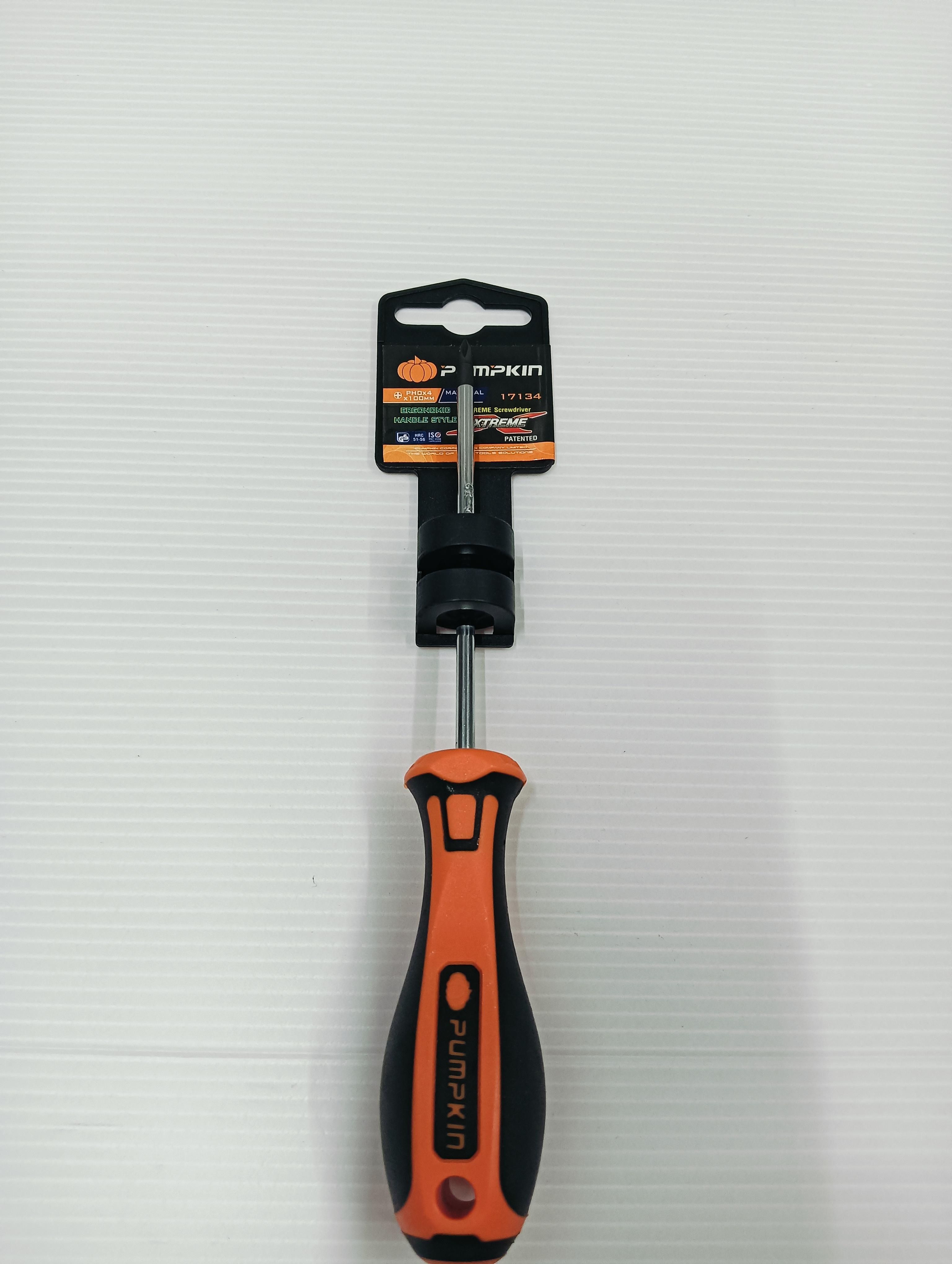 PUMPKIN ไขควงด้ามยาง รุ่น XTREME PH0x4x100mm(+) แบรนด์ PUMPKIN - ฮาร์ดแวร์ ราคา 45 บาท