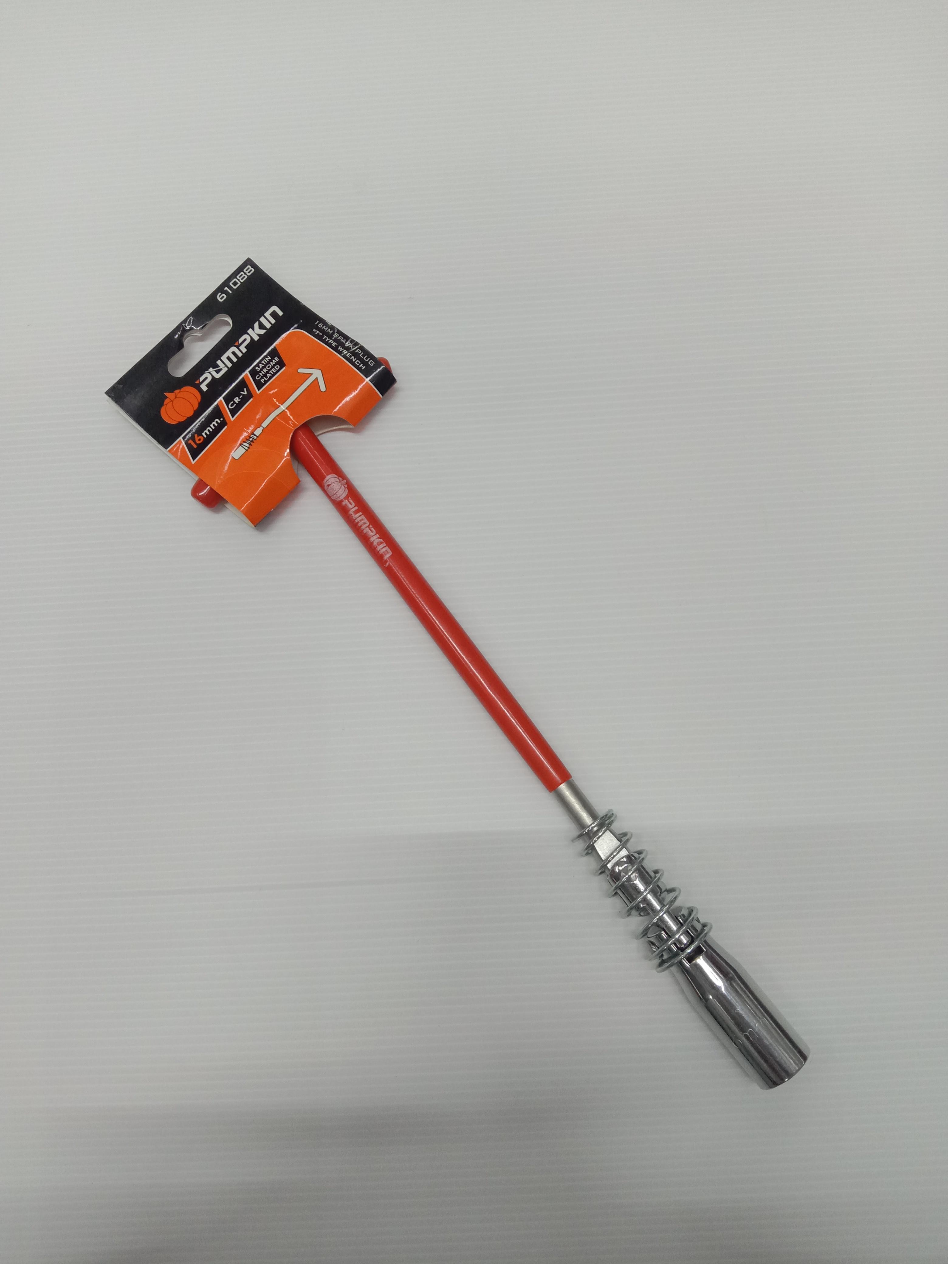 PUMPKIN ขันบ็อกซ์หัวเทียนด้ามตัวT หุ้มPVC Cr-V 16mm แบรนด์ PUMPKIN - ฮาร์ดแวร์ ราคา 145 บาท