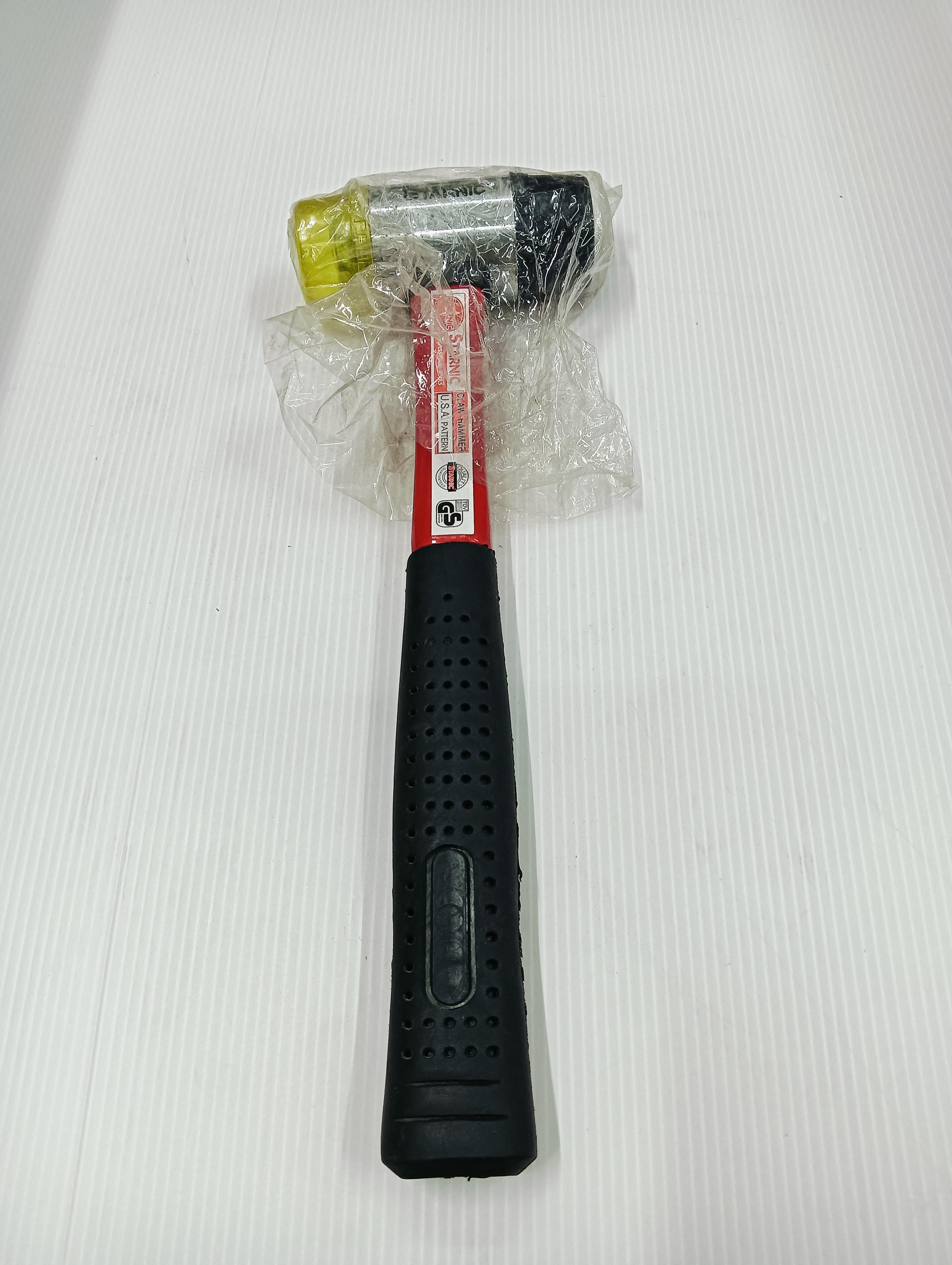 ค้อน 2in1 ด้ามไฟเบอร์กลาส KSD CSN-7330-40 แบรนด์ KSD - ฮาร์ดแวร์ ราคา 299 บาท