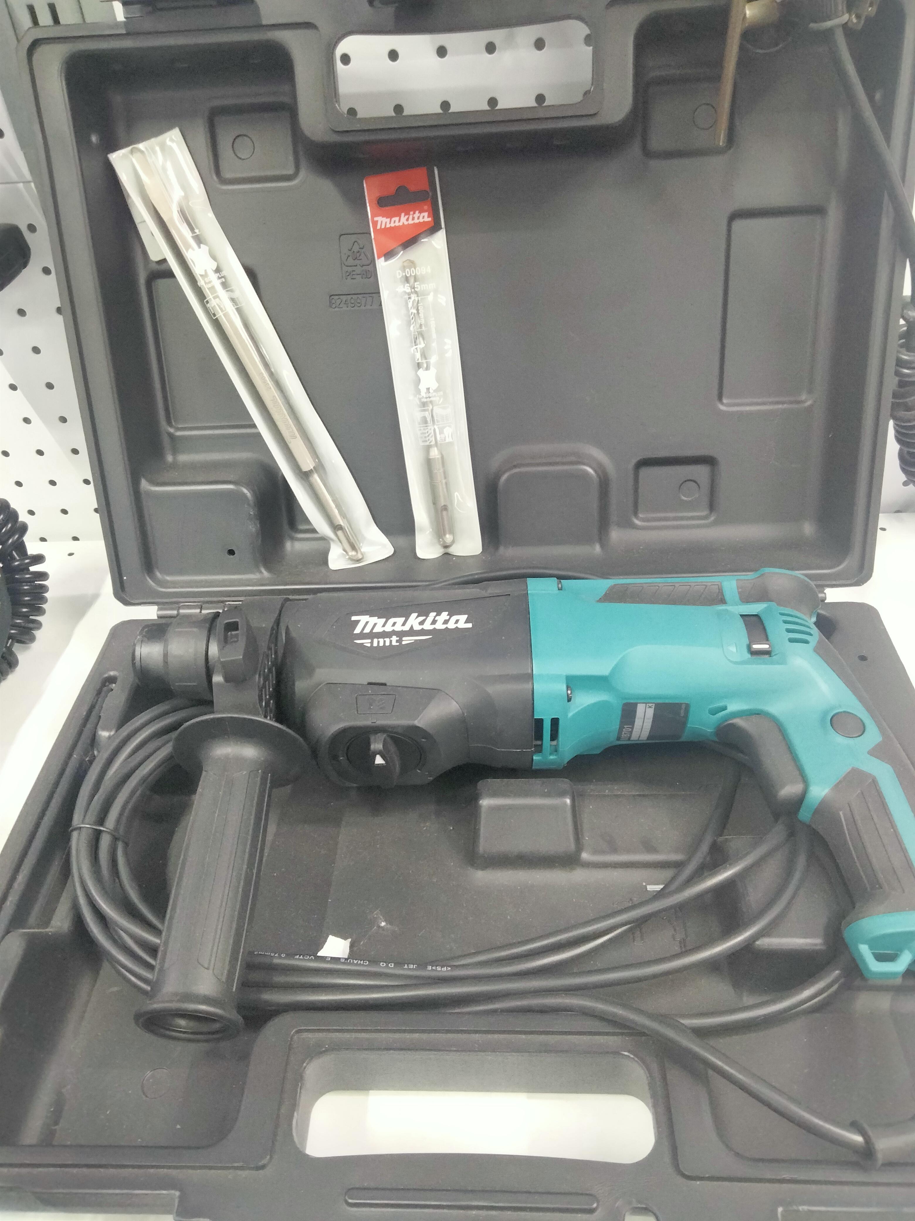 MAKITA เครื่องสว่านโรตรี่ 3ระบบ M8701B26 26มม.