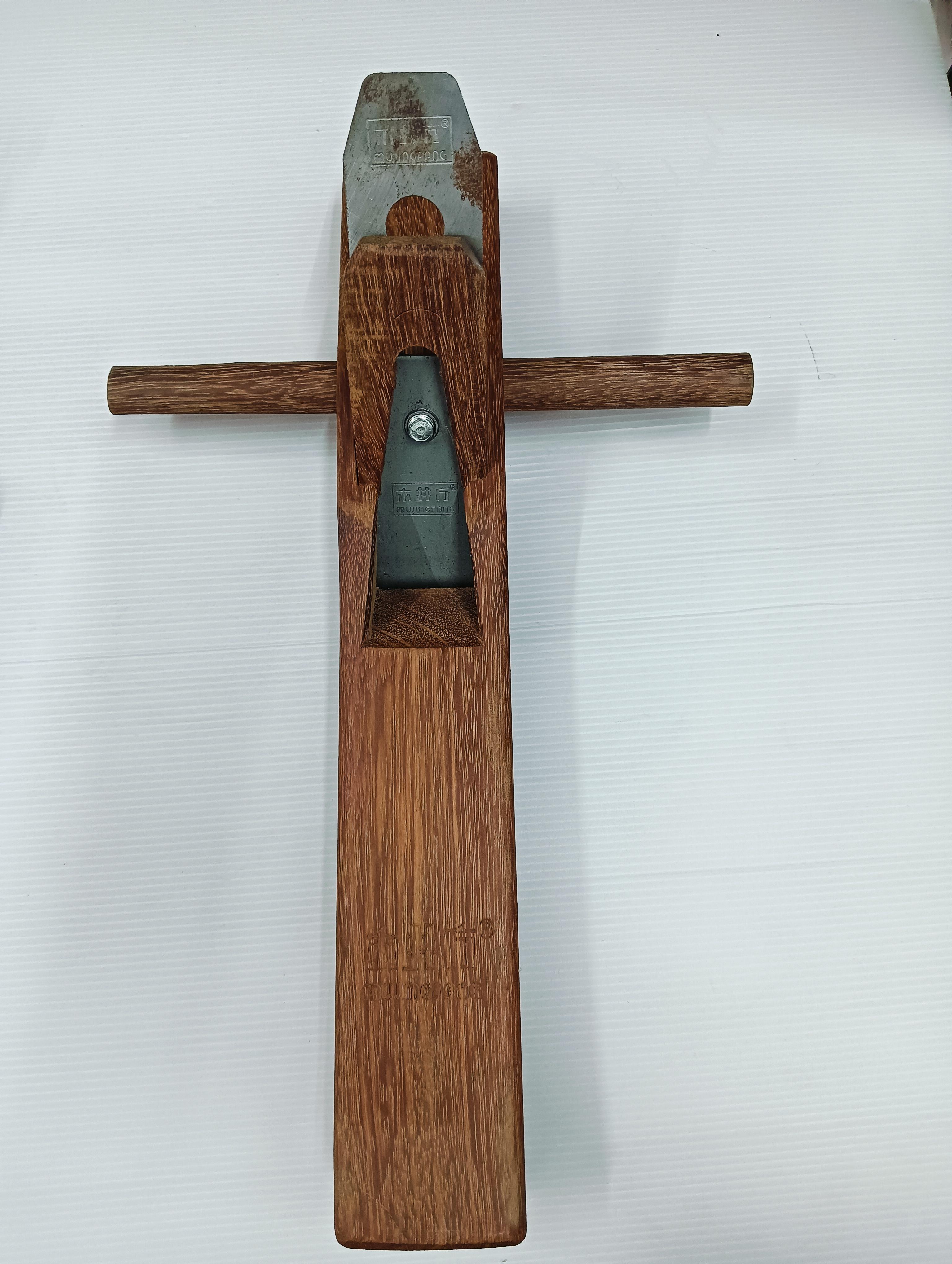 carpenter กบไสไม้ 83460 16นิ้ว แบรนด์ บางกอกโลหะกิจ - ฮาร์ดแวร์ ราคา 900 บาท