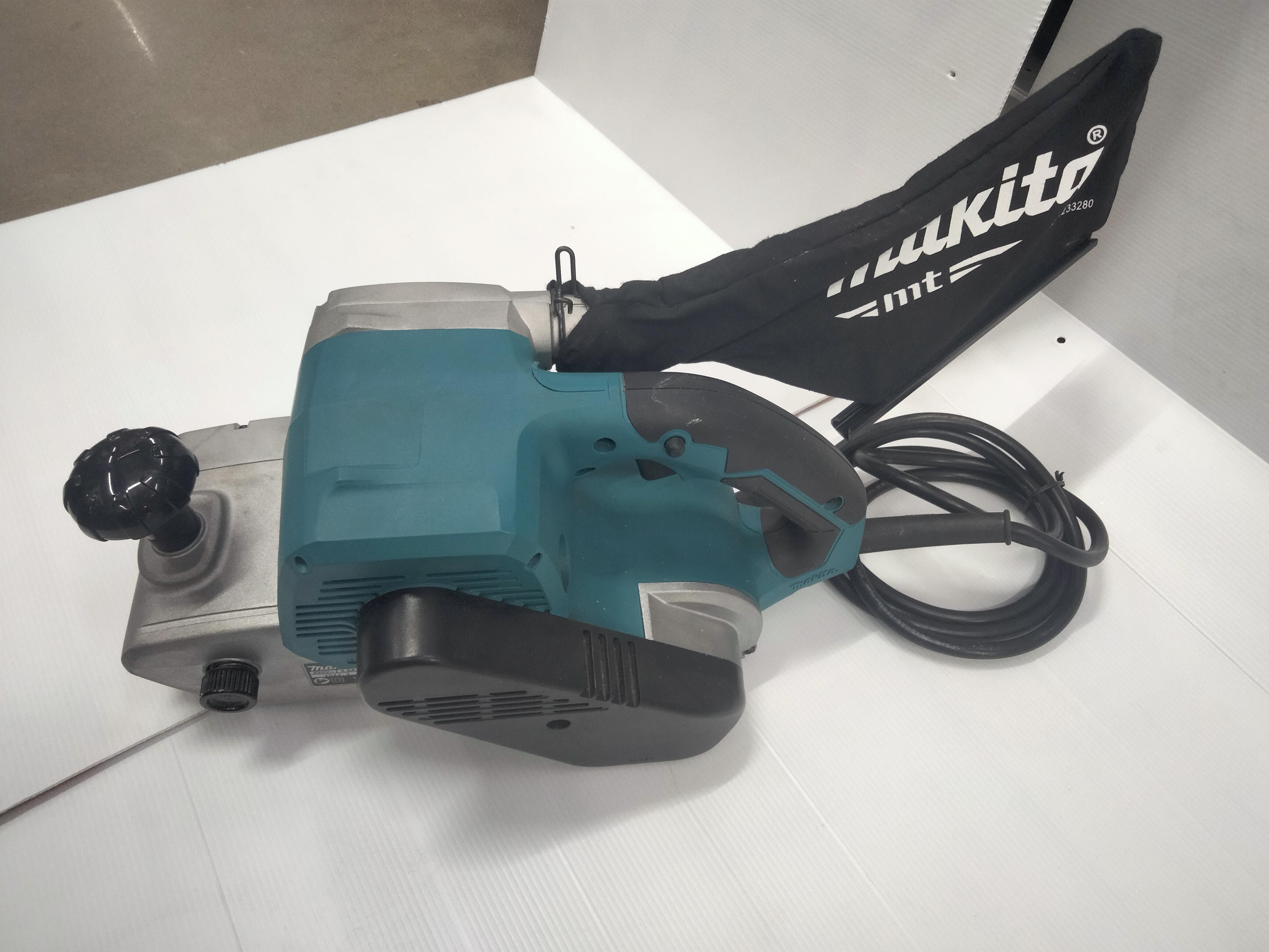 MAKITA เครื่องขัดกระดาษทรายสายพาน M9400B - ภาพที่ 2