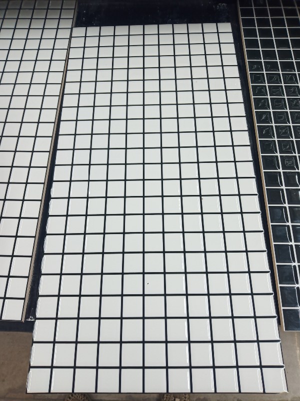 SCG กระเบื้องสเปซ ไลน์ ขาวWT R/T PM30X60(A) - ภาพที่ 4