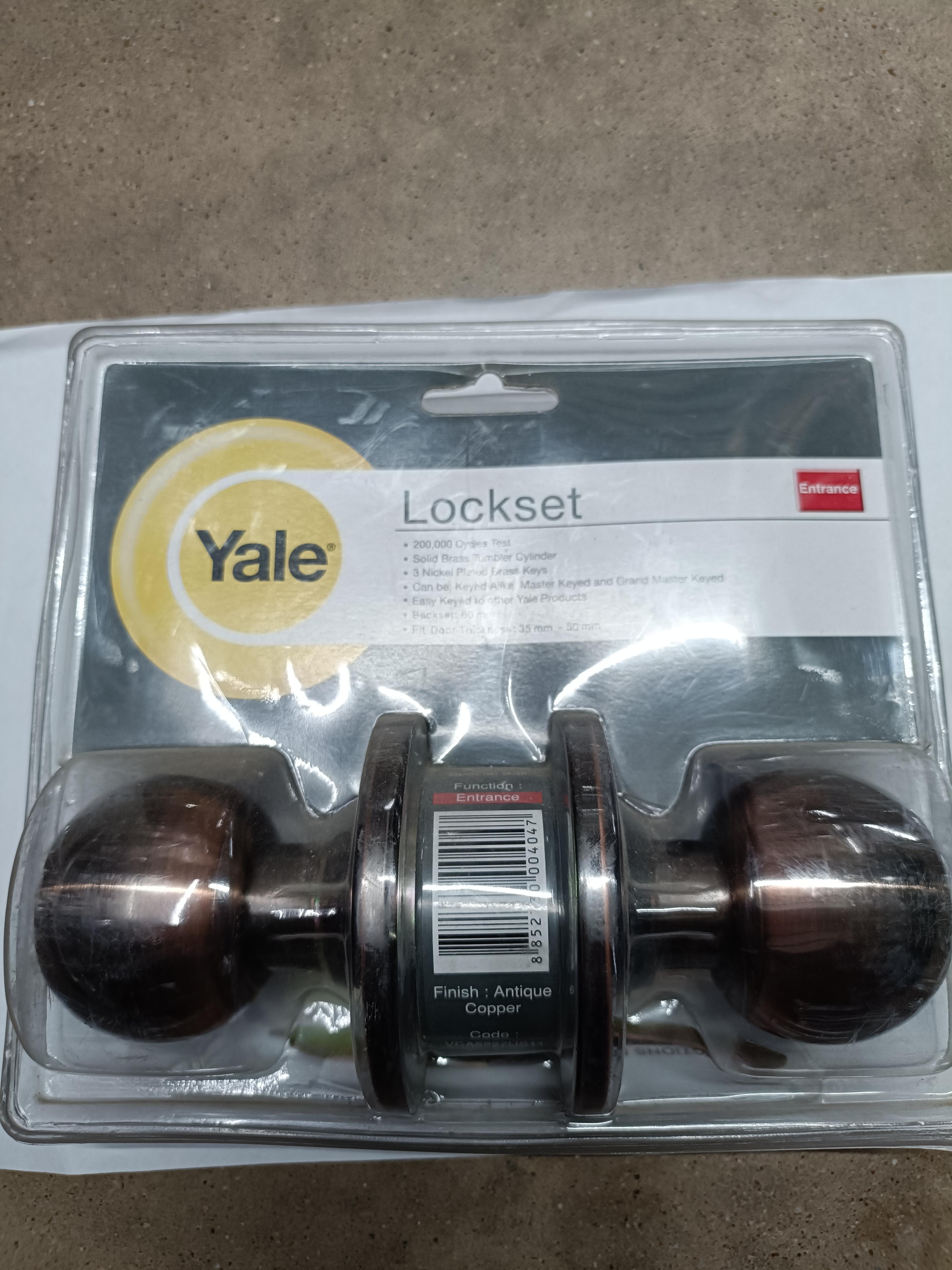 YALE ลูกบิดประตูระบบทั่วไป VCA หัวกลมธรรมดา หัวใหญ่ VCA5227US11 รมดำ แบรนด์ YALE - ตกแต่ง ราคา 420 บาท