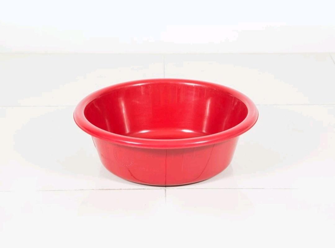 ตรางู กะละมัง  เบอร์ 004/53 CP ทรงลึก-กลม 17L. สีแดง (6โหล/มัด) แบรนด์ เอสพี พลาสติก - ตกแต่ง ราคา 45 บาท