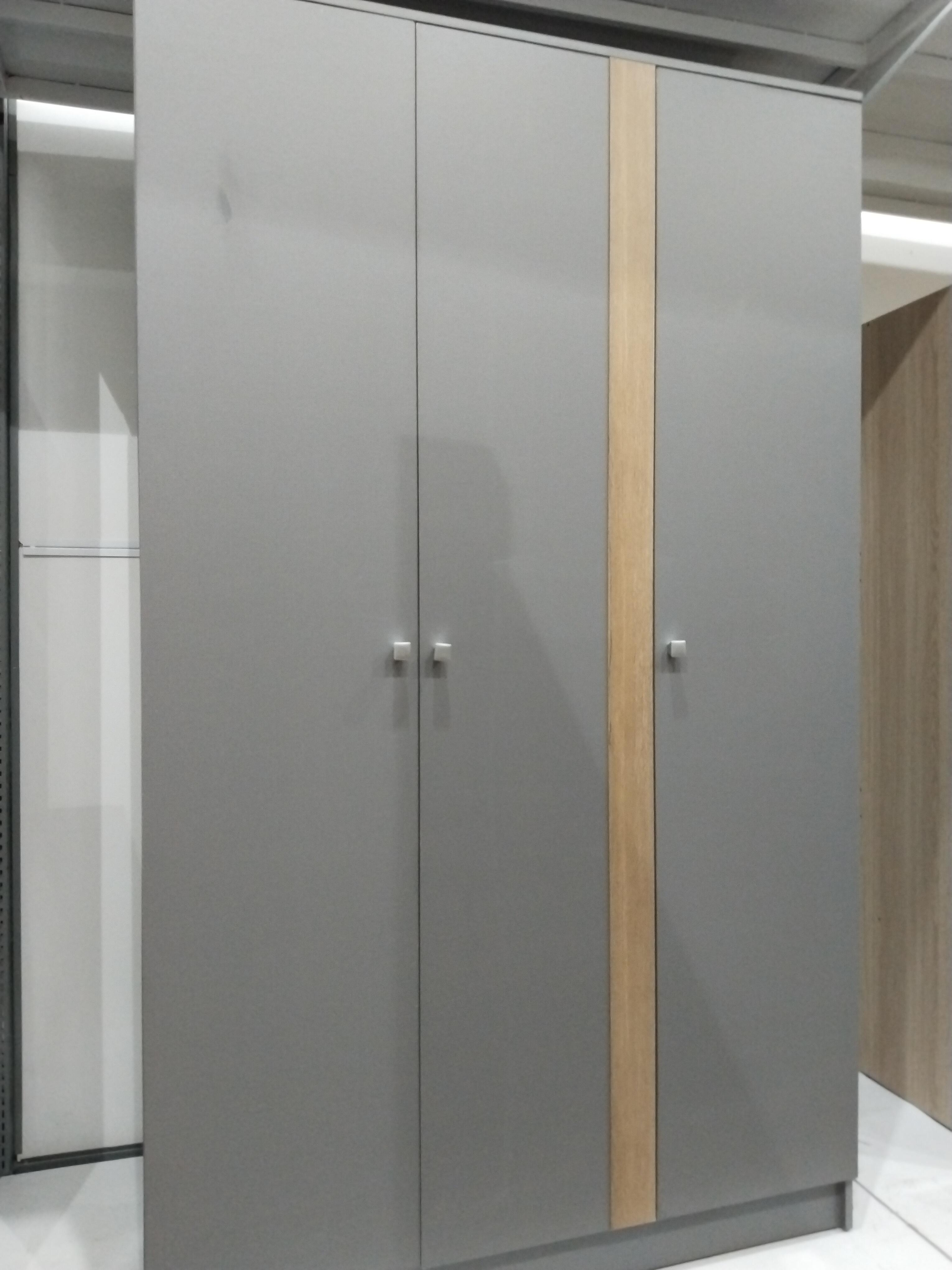 ตู้เสื้อผ้า 3บานเปิด รุ่นไบร์ทลิง 120ซม. สีโซลิค-เทา - ภาพที่ 5