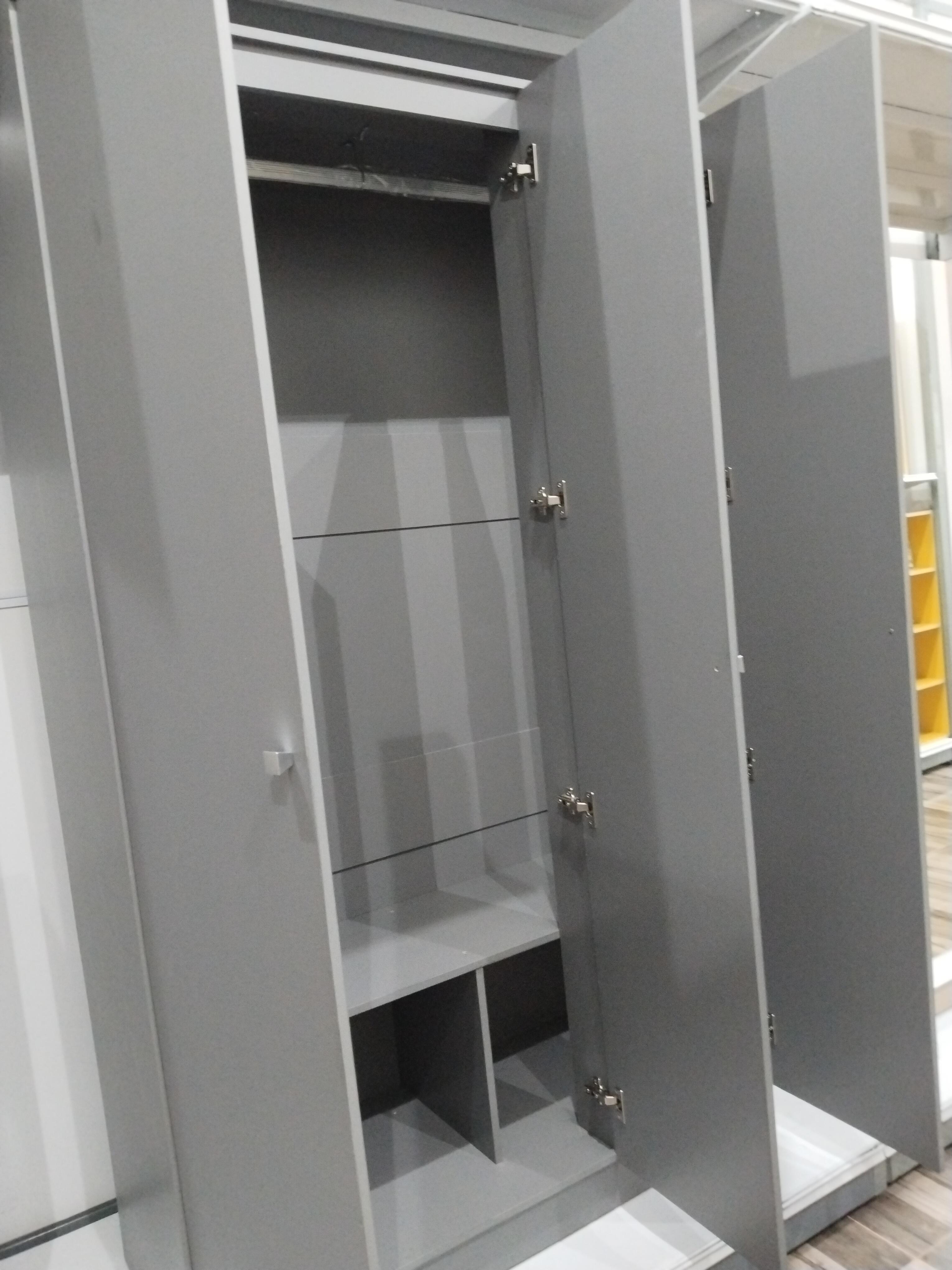 ตู้เสื้อผ้า 3บานเปิด รุ่นไบร์ทลิง 120ซม. สีโซลิค-เทา - ภาพที่ 6