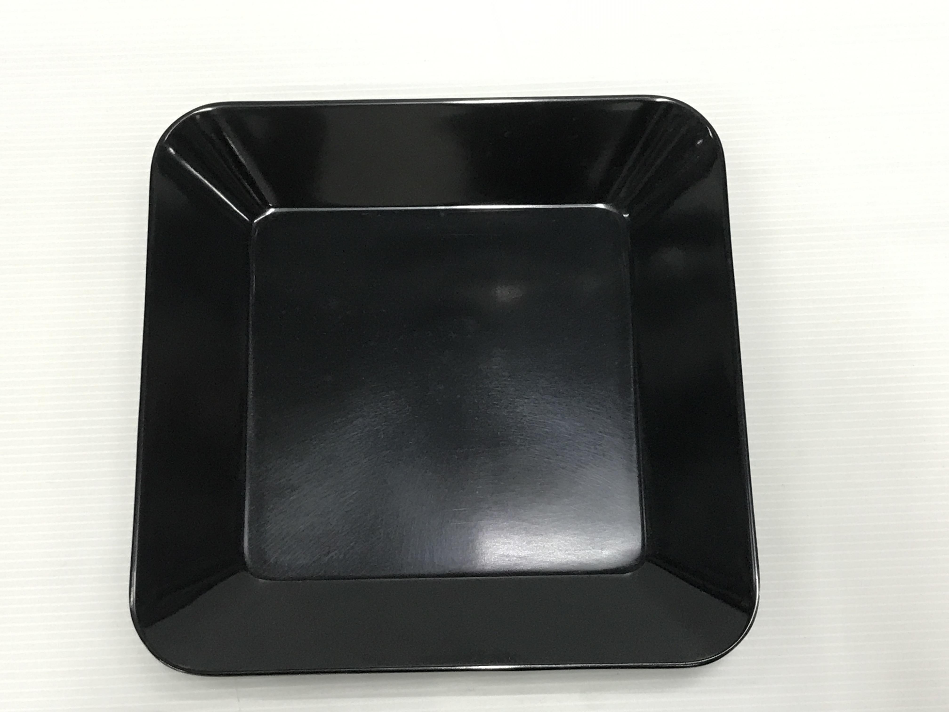Melamine จานสี่เหลี่ยม 8 นิ้ว P6056-8 สีดำ แบรนด์ บริษัท ไทย เมลามีนแวร์ อินดัสเทรียล จำกัด - ตกแต่ง ราคา 655 บาท