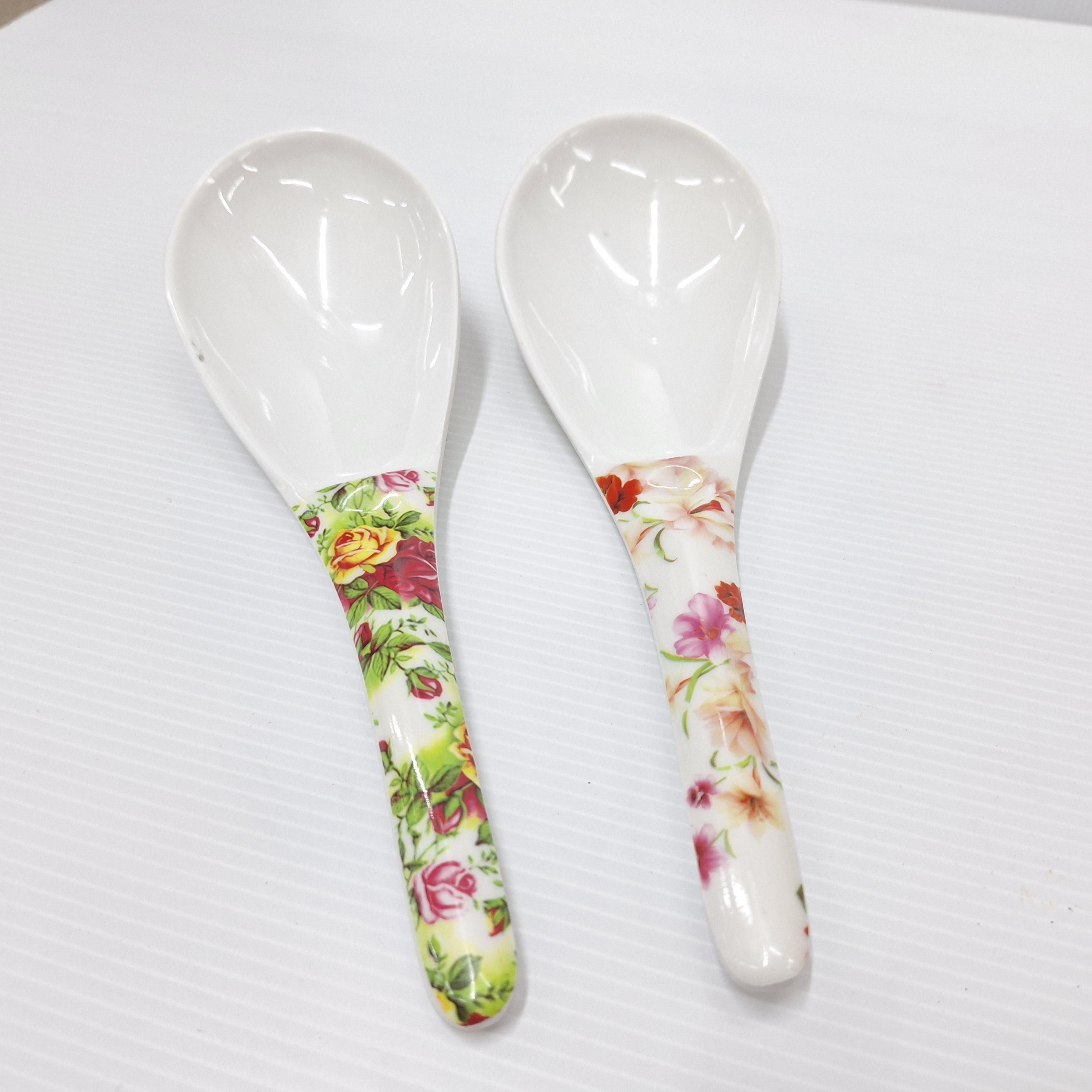 ทัพพีเซรามิค 9033 แบรนด์ ไทยรุ่ง - ตกแต่ง ราคา 20 บาท
