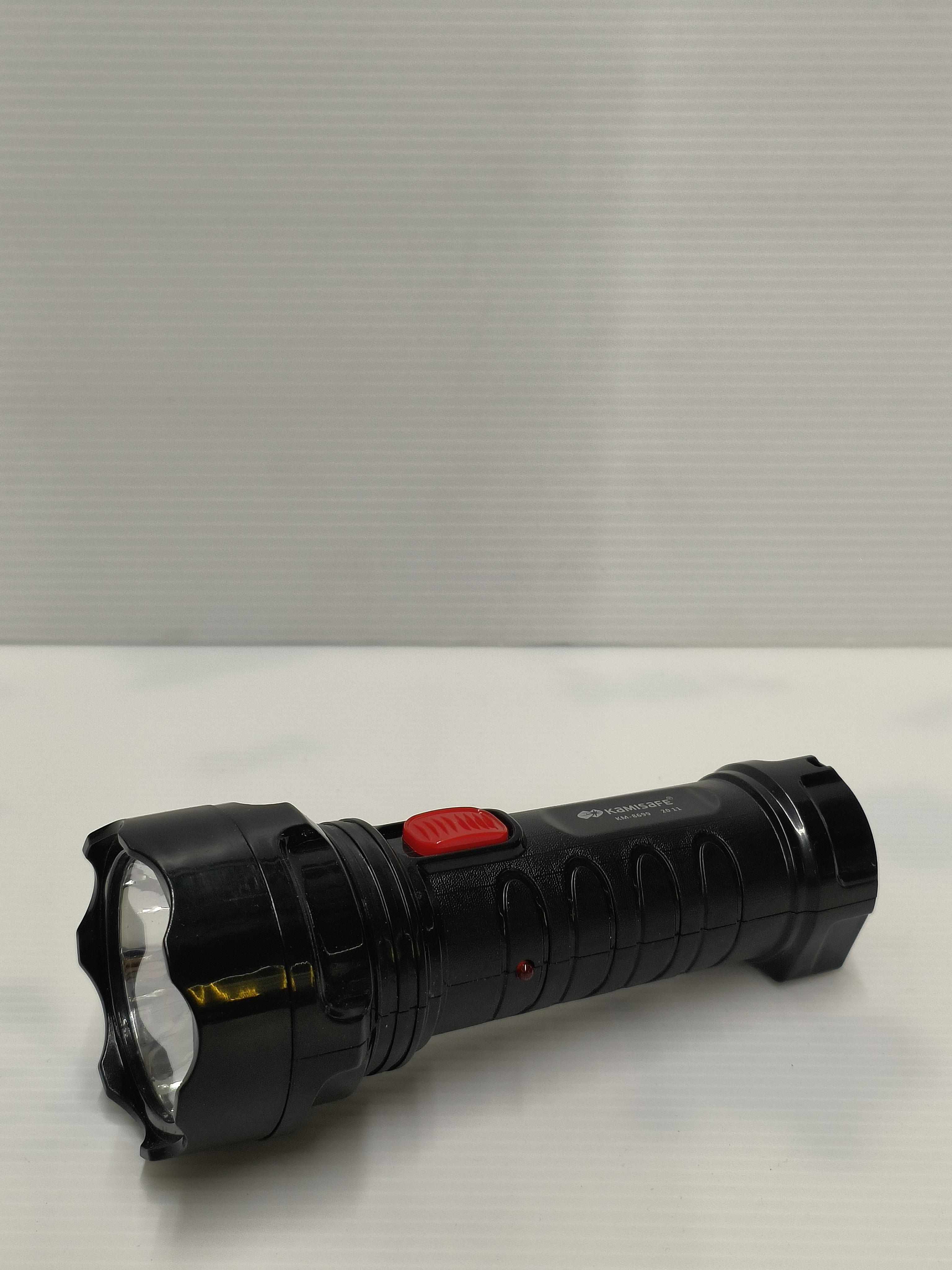 KAMISAFE ไฟฉาย LED 0.5W รุ่น KM-8699 ขาเสียบชาร์จ/ไฟปรับ2ระดับ สีดำ - ภาพที่ 2