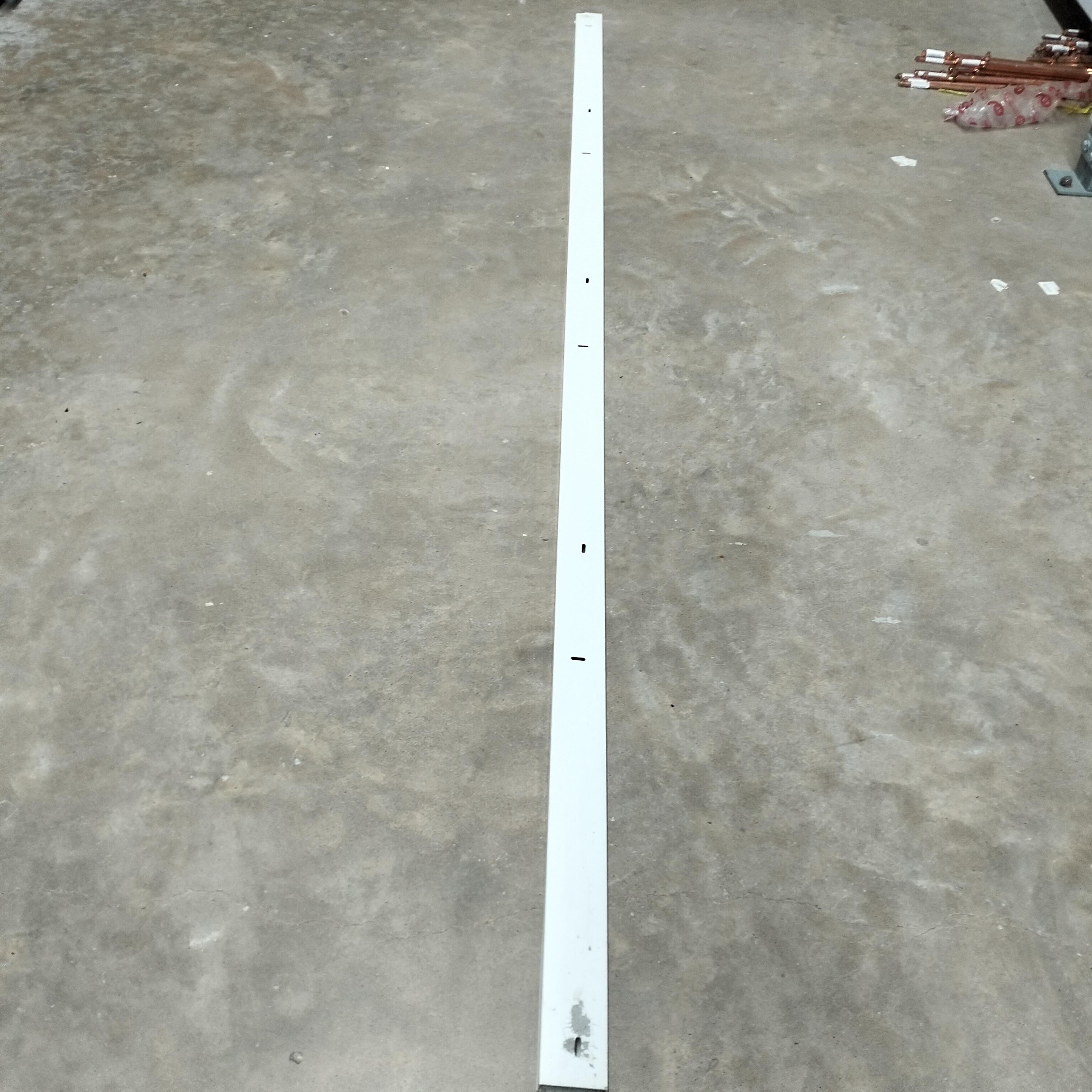NANO รางเก็บสายไฟอเนกประสงค์มีตัวล๊อค NNDT2550 (25*50mm.) 2ม. ขาว(40/ลัง)