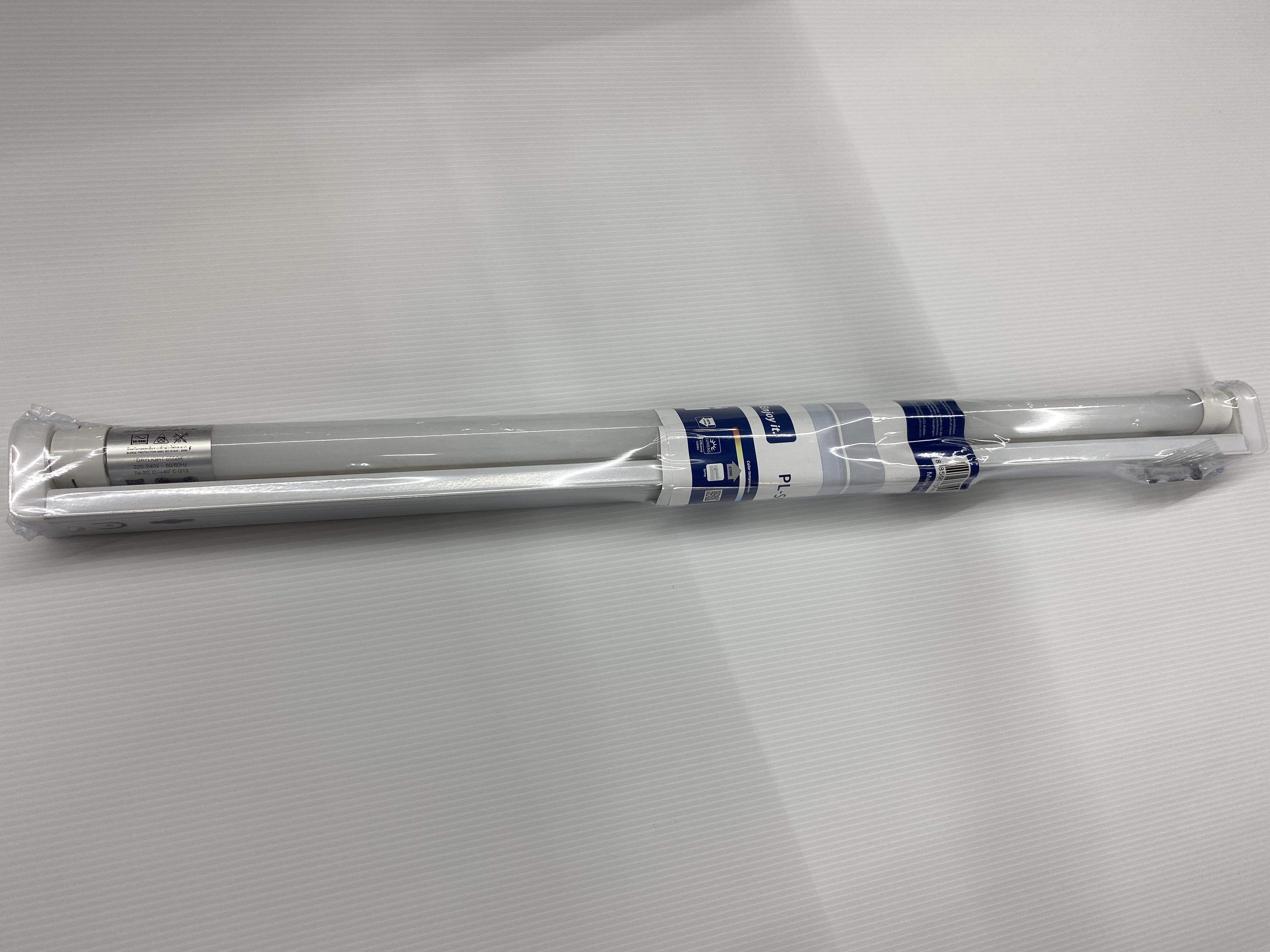 WELLUX BP-ชุดราง T8 9วัตต์ 1250 LM แสงขาว