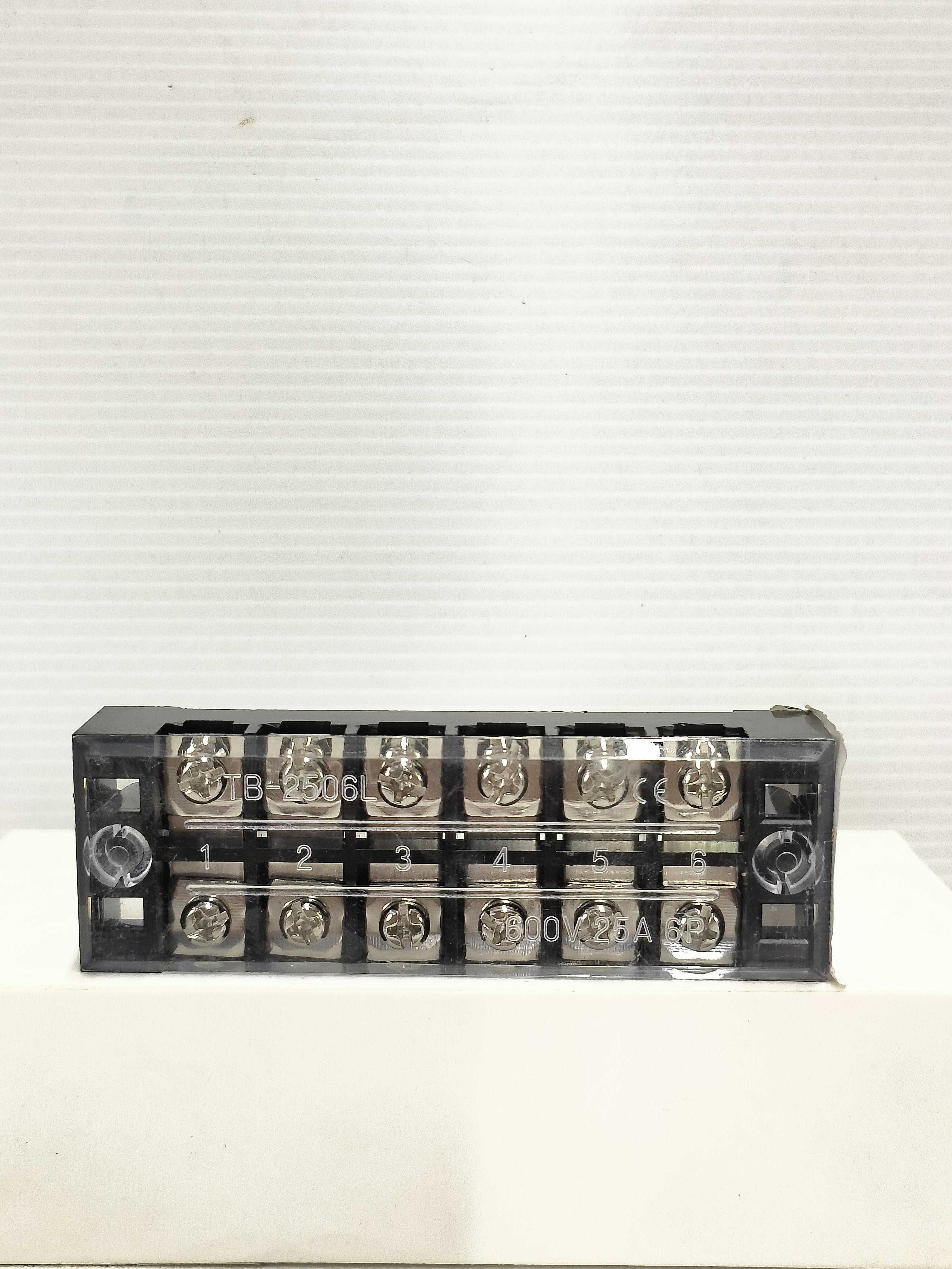 เทอร์มินอลต่อสายไฟ TB-2506 (6 ช่อง) แบรนด์ สารคามไลท์ติ้ง - ระบบไฟฟ้าและระบบน้ำ ราคา 40 บาท