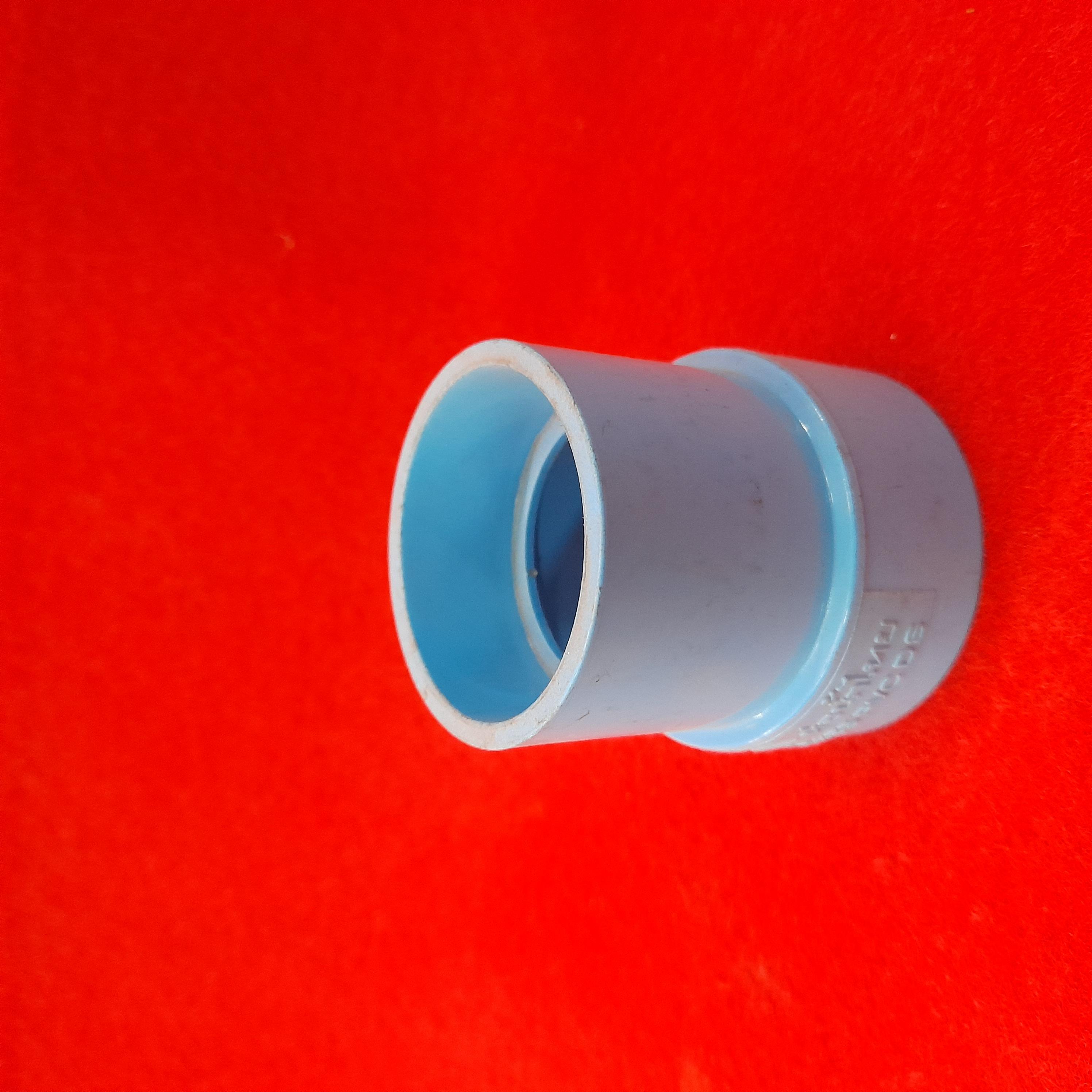 ท่อน้ำไทย ข้อลดบาง PVC 1-1/2*1-1/4นิ้ว แบรนด์ ท่อน้ำไทย - ระบบไฟฟ้าและระบบน้ำ ราคา 10 บาท