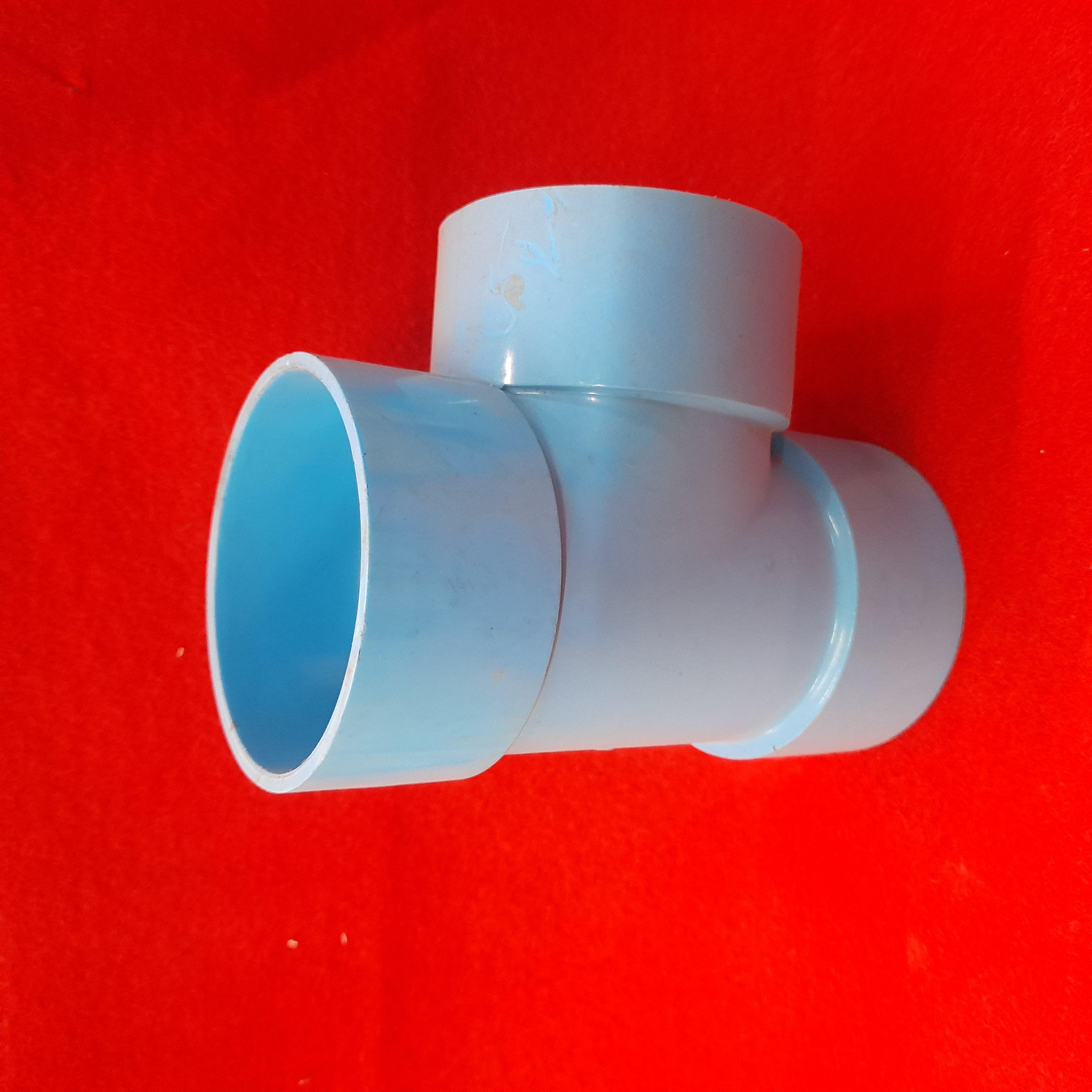 ท่อน้ำไทย สามตาบาง 90 องศา PVC 2-1/2 นิ้ว แบรนด์ ท่อน้ำไทย - ระบบไฟฟ้าและระบบน้ำ ราคา 40 บาท