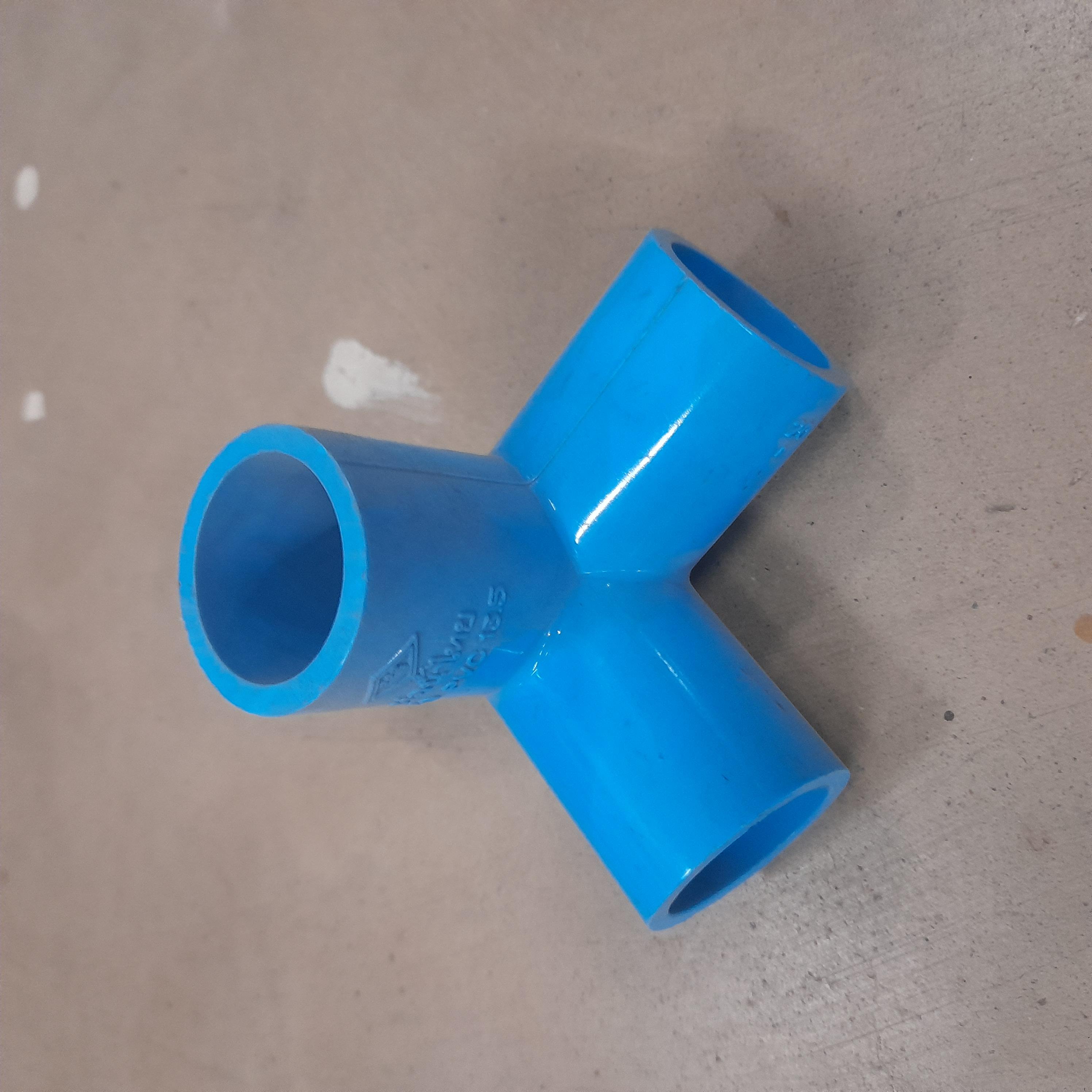 ท่อน้ำไทย สามทางตั้งฉาก PVC 3/4นิ้ว แบรนด์ ท่อน้ำไทย - ระบบไฟฟ้าและระบบน้ำ ราคา 25 บาท