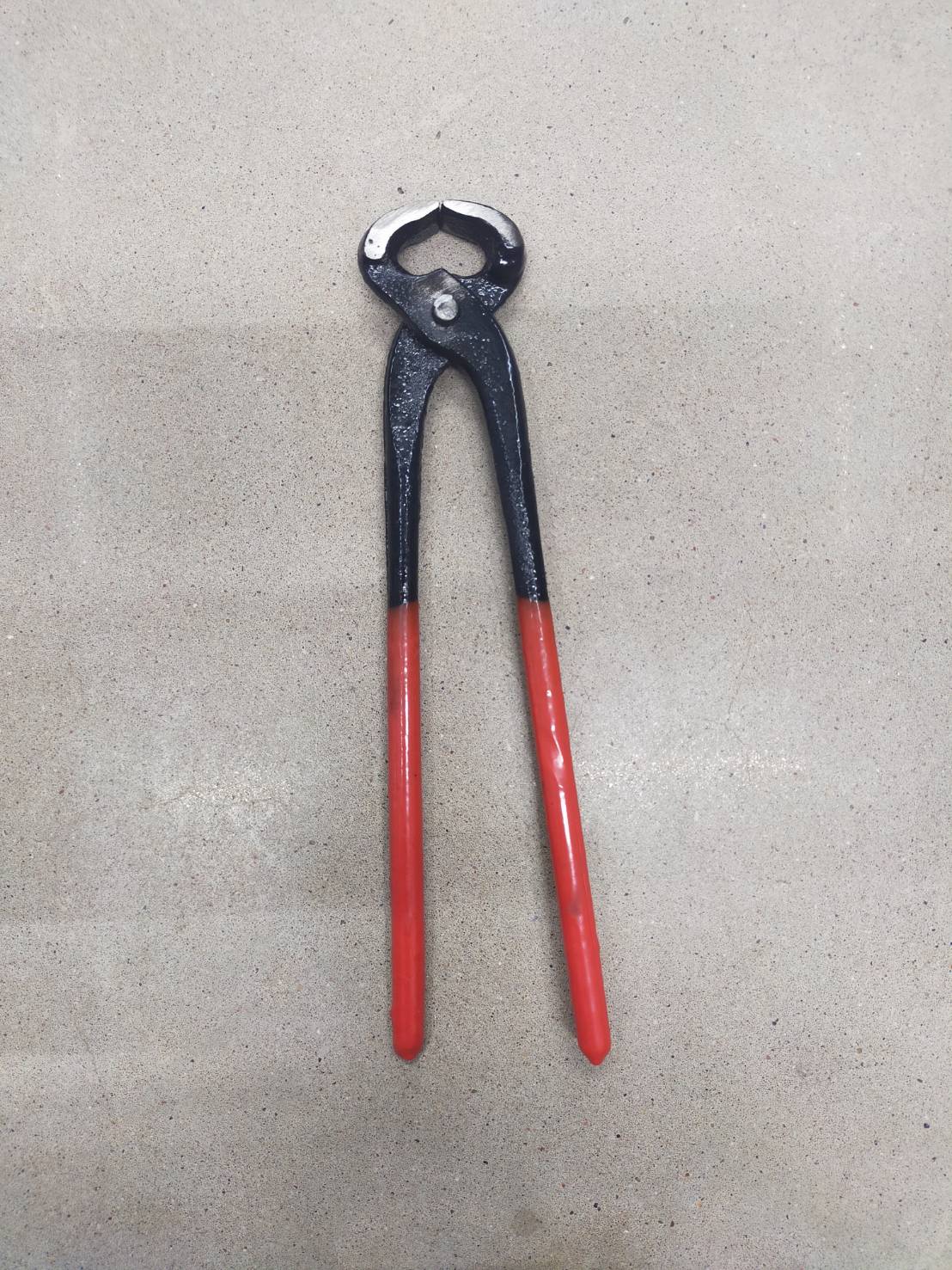 คีมผูกลวดหุ้มยาง 8 นิ้ว 