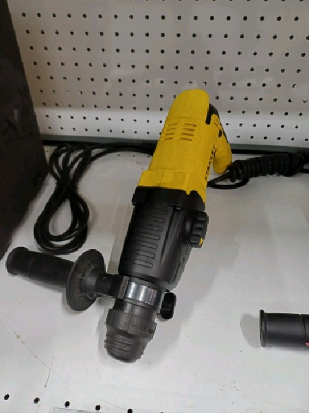 STANLEY สว่านโรตารี่ 3 ระบบ SHR263KA B1 800วัตต์ 26มม.