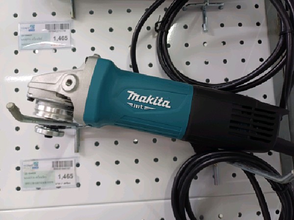 MAKITA เครื่องเจียร์ M9513B GRINDER 850W 4 MAKITA เครื่องเจียร์ M9513B GRINDER 850W 4 - ดำรงค์โฮมพลัส