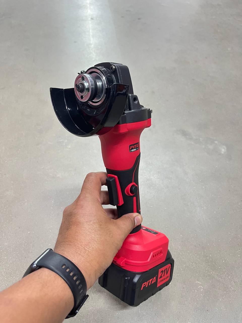 เครื่องเจียร์ไร้สาย 21V CT5-12 (เอวตรง) กล่องชุด PITA