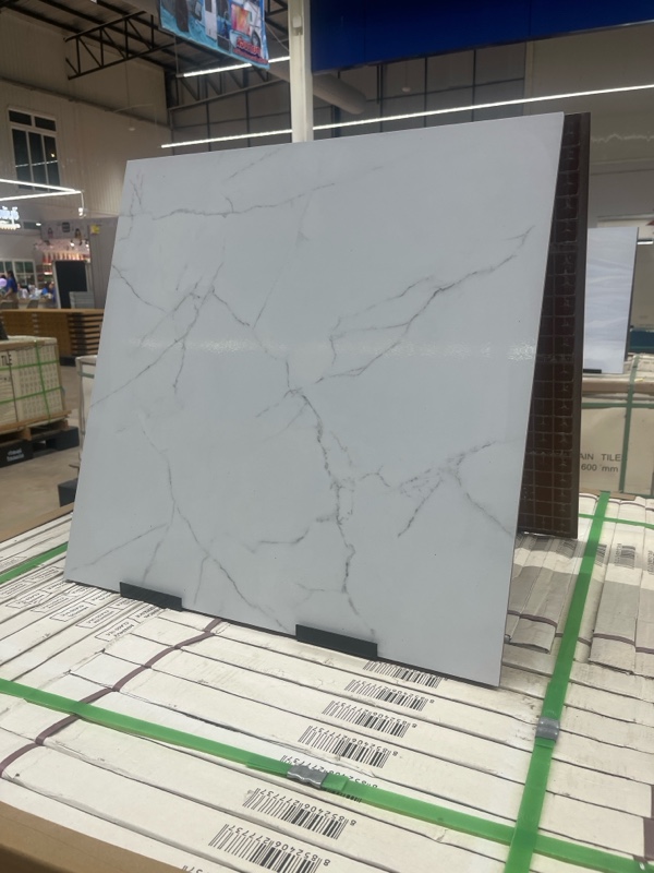 กระเบื้อง 60 x 60 ซม. มหาคีรี Europa Premiumhome 