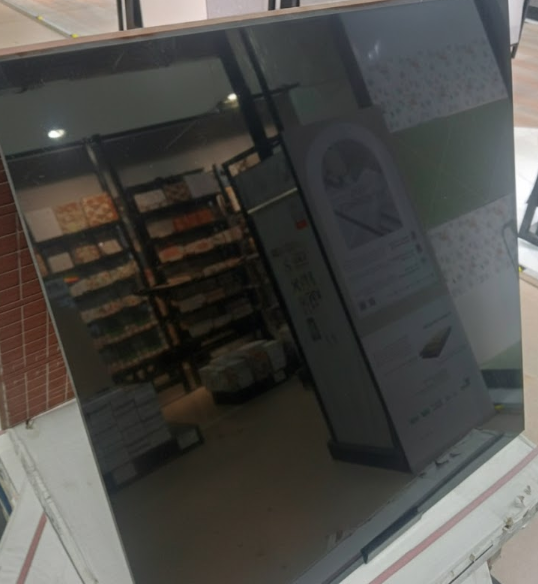 กระเบื้อง 60 x 60 ซม. ซูเปอร์แบล็ค รุ่น F90823X LKXD6680 LUCKY HOME