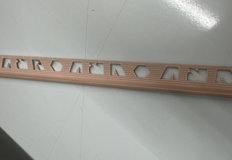 คิ้ว PVC รุ่น #307 สีชมพูอ่อน VRV