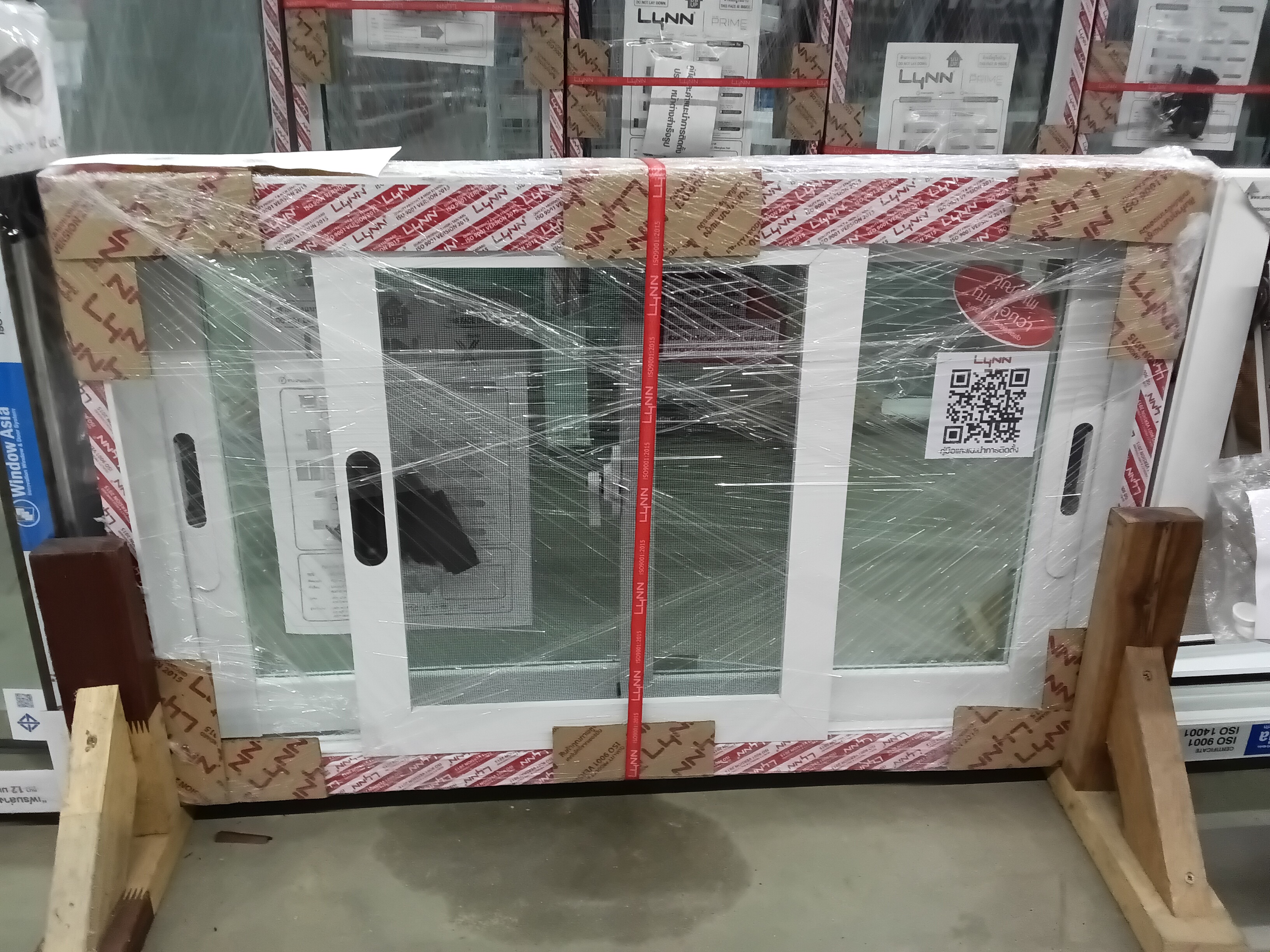 LYNN หน้าต่างบานเลื่อนสลับ+ชุดมุ้ง LP-X3-W08-00 80*50 CM สีขาว LYNN