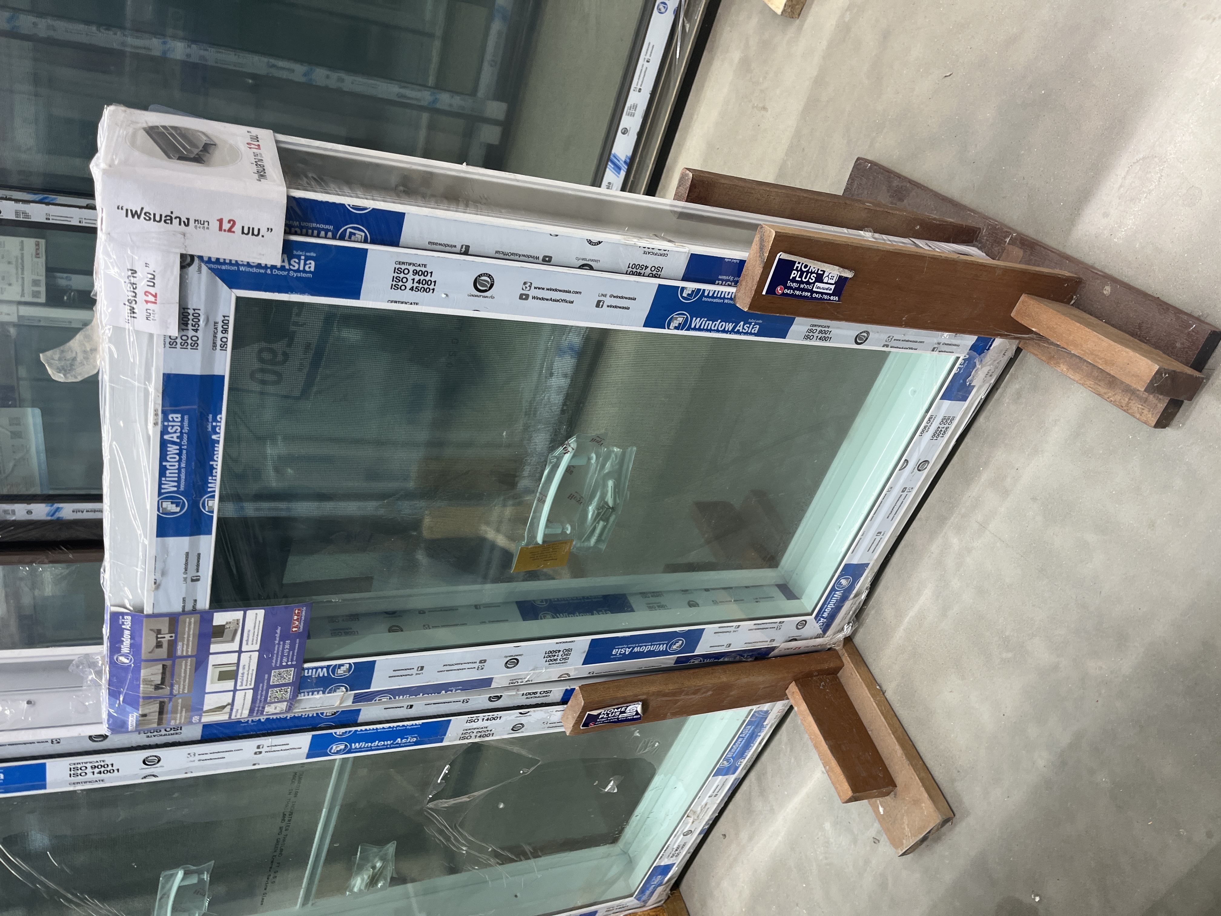 WINDOW ASIA หน้าต่างบานกระทุ้ง สีขาว แบบมีมุ้ง 80*50