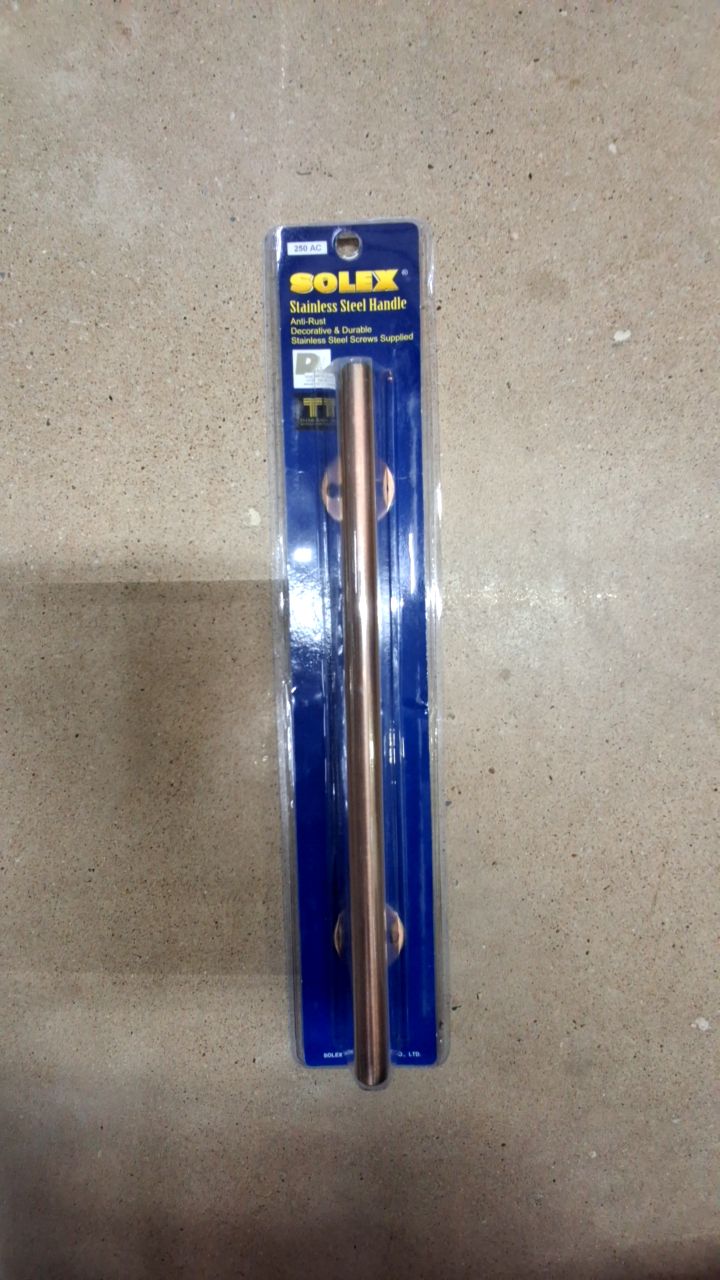 SOLEX มือจับแสตนเลส NO.250AC แท่งตรงแกน12 MM แบรนด์ SOLEX - ตกแต่ง ราคา 155 บาท