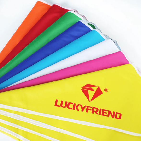 ผ้าใบ 2x2 สีเหลือง LUCKYFRIEND  แบรนด์ เต้นท์ผ้าใบ - ตกแต่ง ราคา 390 บาท