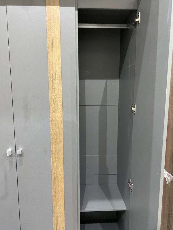 ตู้เสื้อผ้า 3บานเปิด รุ่นไบร์ทลิง 120ซม. สีโซลิค-เทา - ภาพที่ 2