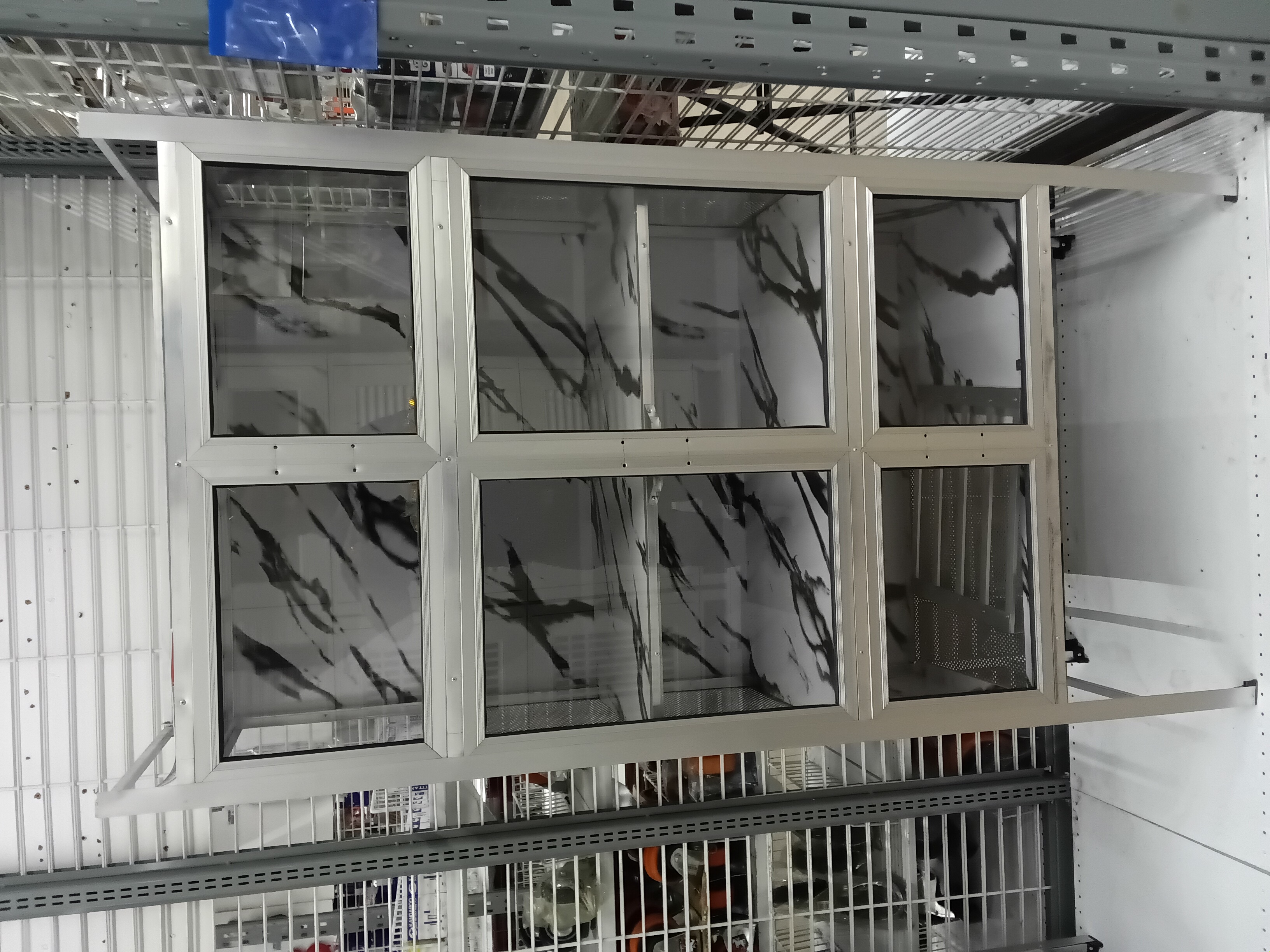 ตู้กับข้าวกลาง ลายปลาคาร์ฟ บานกระจกใส 80*6 (80*41*165ซม.)