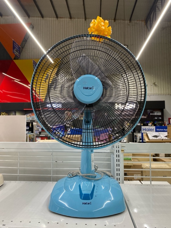 HATARI พัดลมตั้งโต๊ะ HT-T16M1-5 คละสี 16นิ้ว แบรนด์ HATARI - เครื่องใช้ไฟฟ้า ราคา 870 บาท